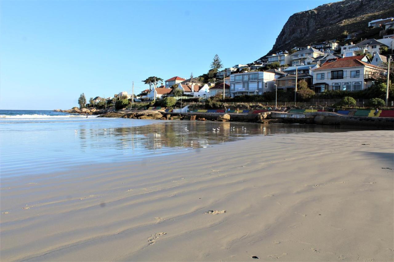 South Peninsula Beach Apartment Кейптаун Екстериор снимка